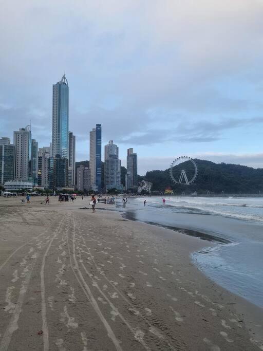 Piscina A Beira-Mar, Tranquilidade E Qualidade No Melhor De Bc Balneário Camboriú Kültér fotó
