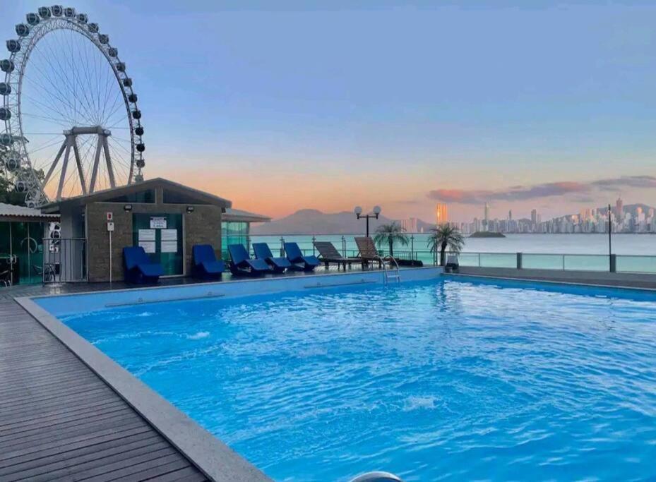 Piscina A Beira-Mar, Tranquilidade E Qualidade No Melhor De Bc Balneário Camboriú Kültér fotó