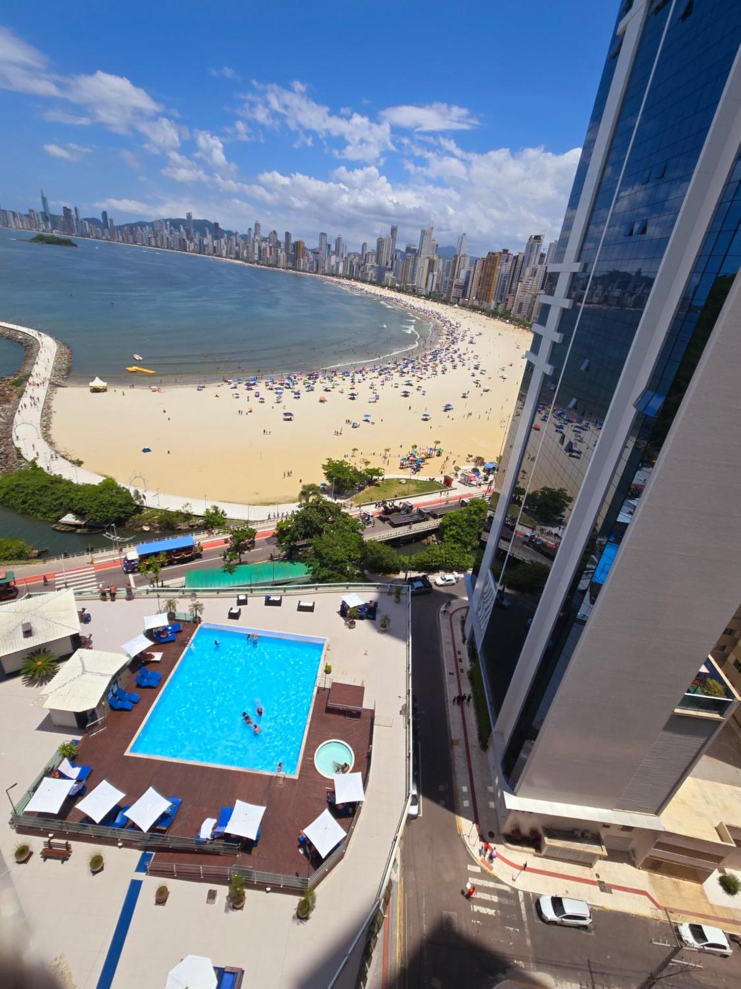 Piscina A Beira-Mar, Tranquilidade E Qualidade No Melhor De Bc Balneário Camboriú Kültér fotó